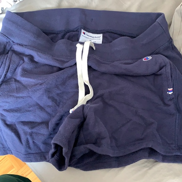 Champion Shorts - Picture 1 of 2